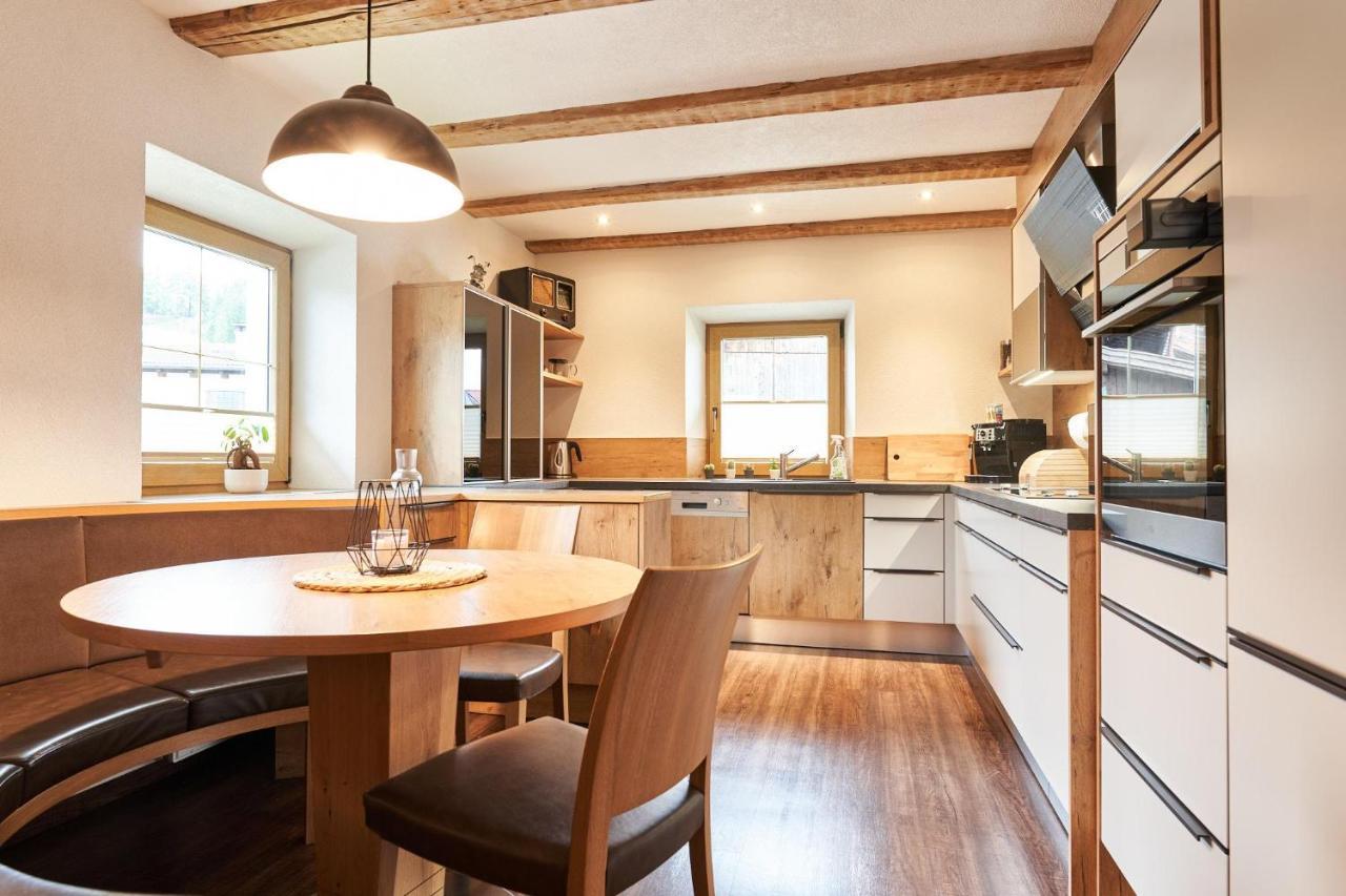 Ferienwohnung Schatz Breitenwang Exteriör bild